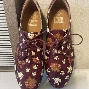 FitFlop Shoes Womens Size 10 Derby Dark Floral Lace up Leather Floral Fall